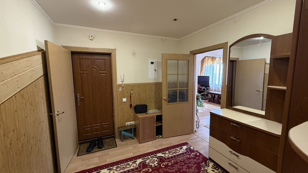 Продаж 4-х кімнатної квартири. Вулиця Павла Глазового.