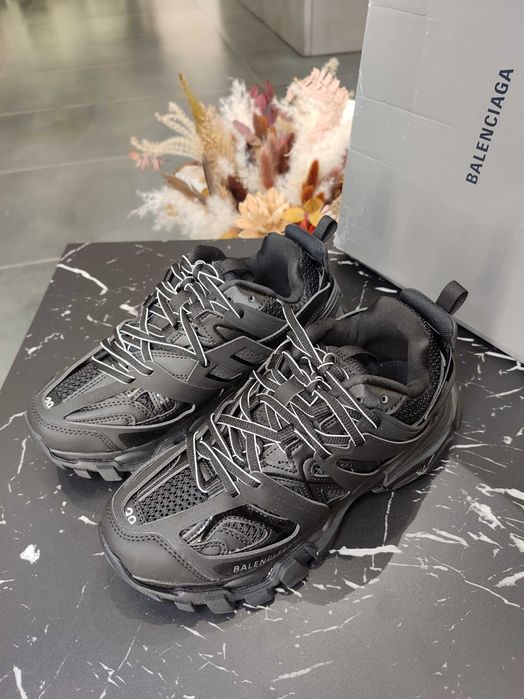 Кросівки Balenciaga Track Sneaker in Black