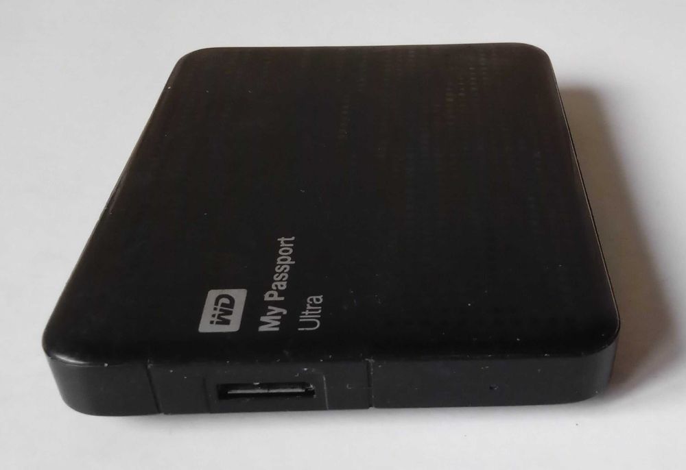 Внешний жесткий диск 1 ТВ Western Digital WD My Passport Ultra USB 3.0