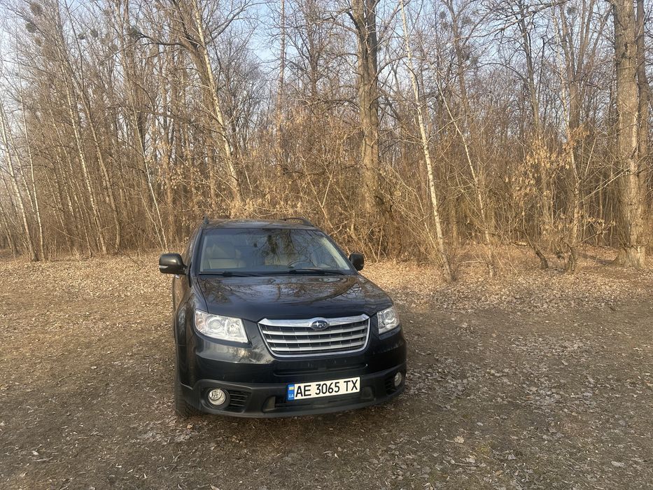 Субару Трібека 2008 року