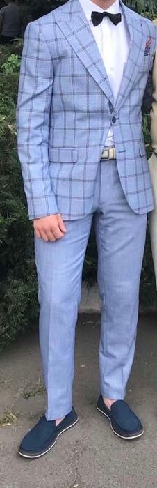 Костюм в хорошем состоянии