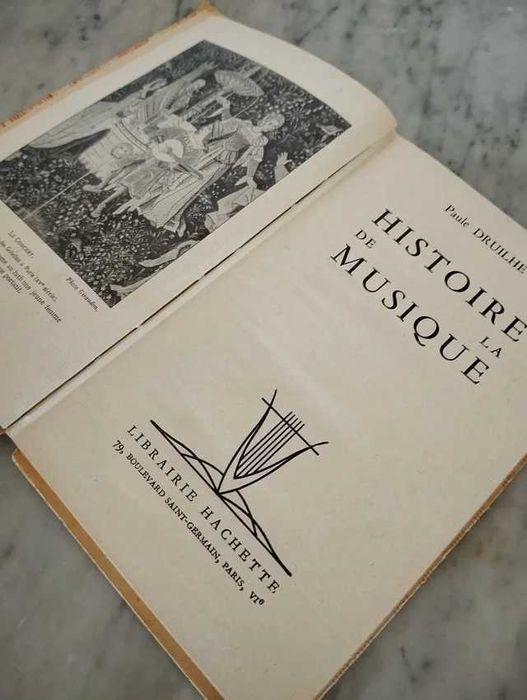 Livro Histoire de la Musique