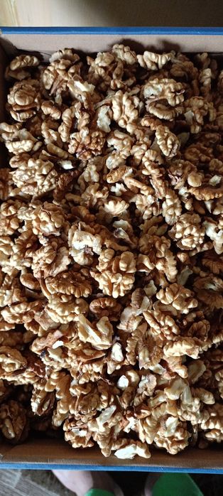 Продам грецкие орехи колотые 1 кг