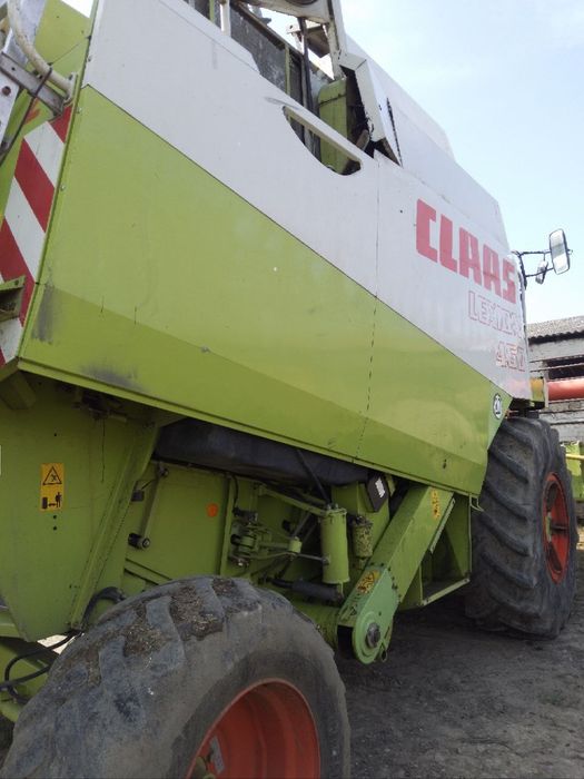 Продается комбайн Claas Lexion 460