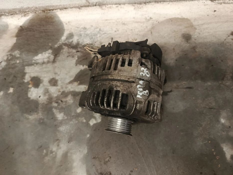 Alternator Opel frontera B 2.2 dti