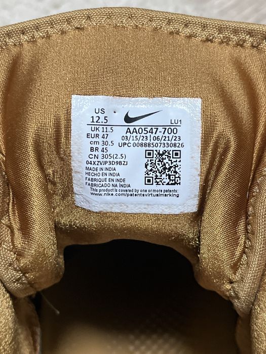 Nike Court Borough Mid Winter |