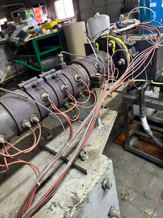 Агрегат для производства пластиковой вощины