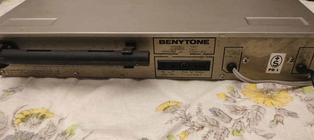 Tuner cyfrowy Benytone