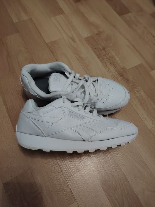 Buty Reebok 41 biale