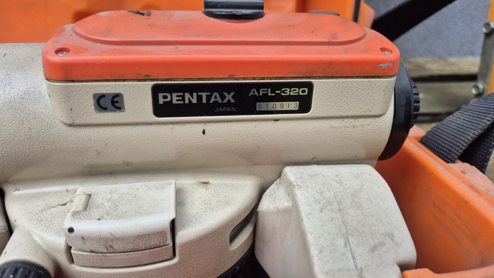Niwelator Pentax AFL320