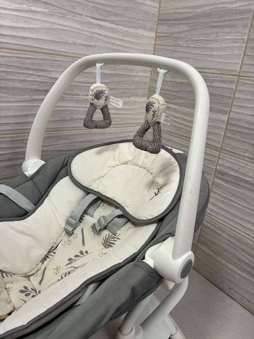 Espreguiçadeira Bebe baloiço electrica Joie Sansa