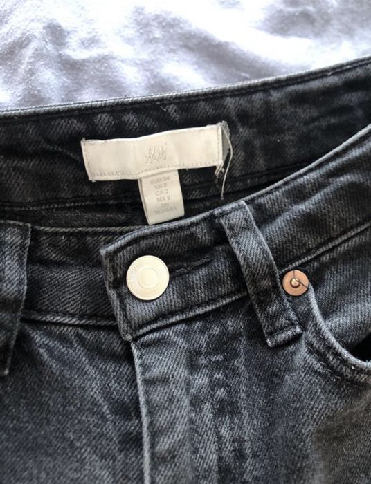 Джинси mom H&M чорний випраний колір