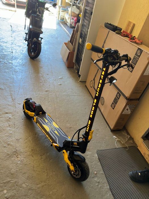 Електро самокат Teverun