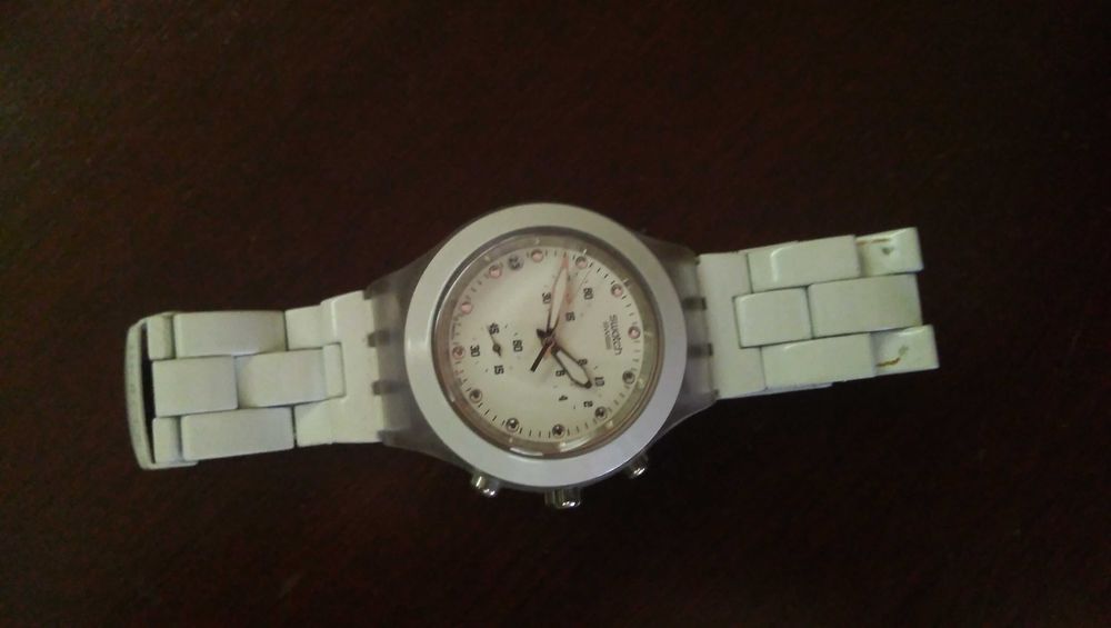 Relógio Swatch branco