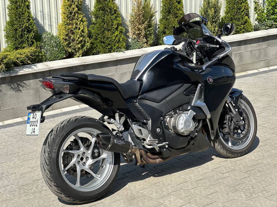 Продам Honda VFR 1200