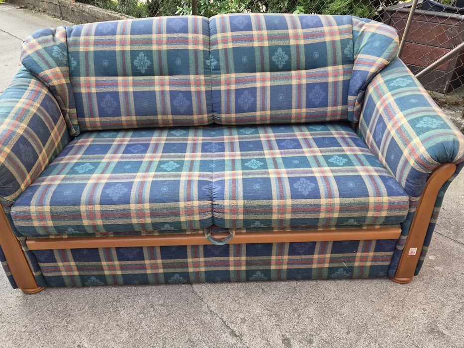 Czysta ,uprana sofa z funkcją spania