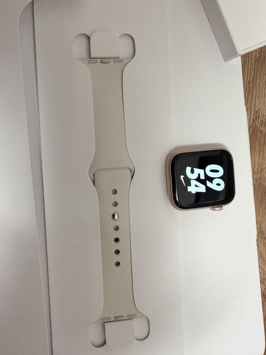 Apple Watch series 5 40mm - usado