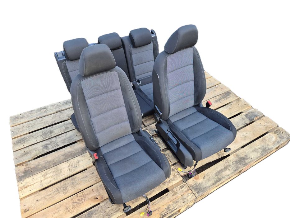 Wnętrze Fotele Kanapa Alcantara Welur VW GOLF 6 VI /5 Hatchback Europa