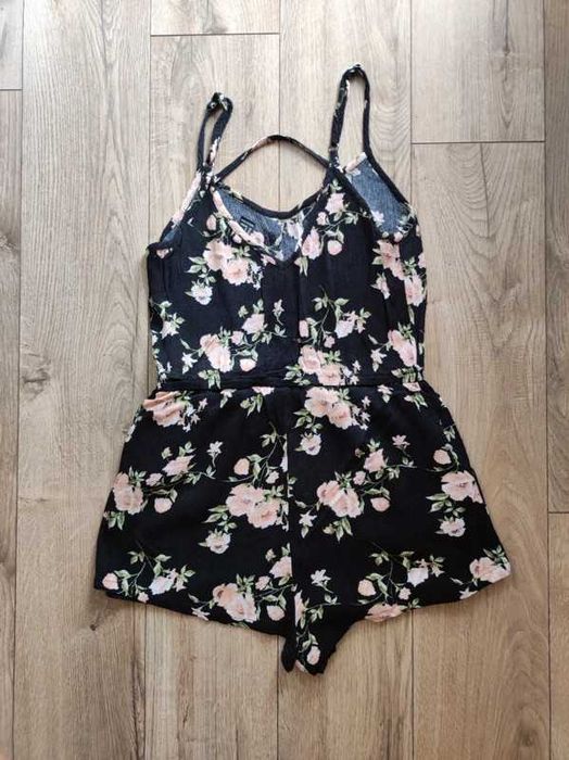 Krótki kombinezon w kwiaty vintage floral
