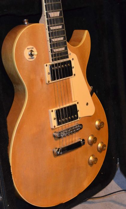 Les Paul Standard gitara elektryczna +  twardy Futerał
