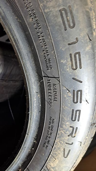 2 x Dunlop 215/55 17" 2024r 7mm