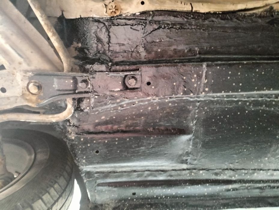 Продам Гольф 1.8 1996.