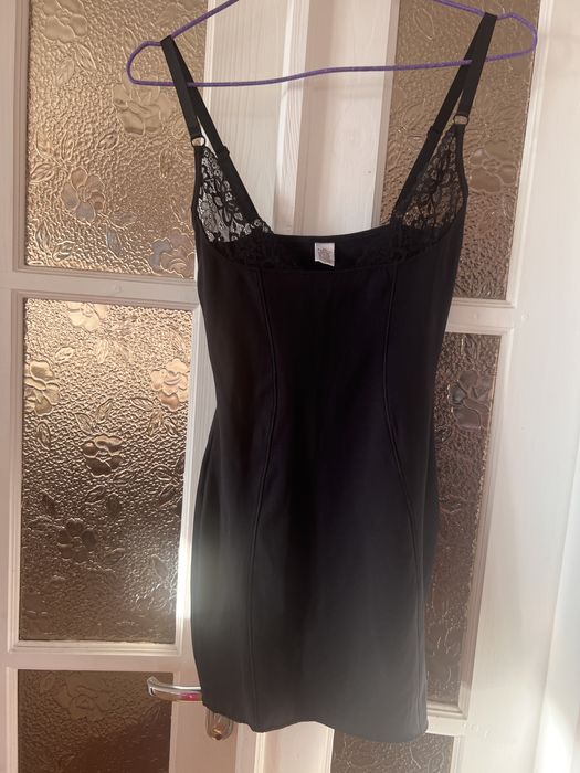 Коригуюча сукня