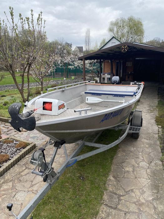 UMS  Tuna 410+лафет+лебідка+ехолот