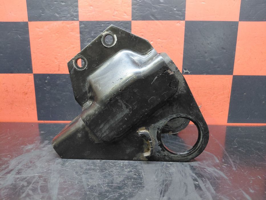 Suporte genérico MITSUBISHI TRUCKS Canter