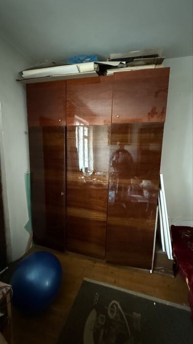 Шафа гардеробна