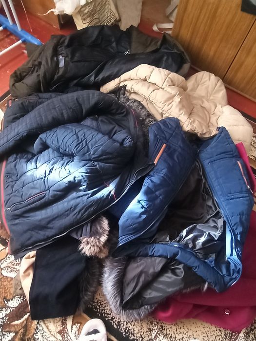Віддам курточки безкоштовно