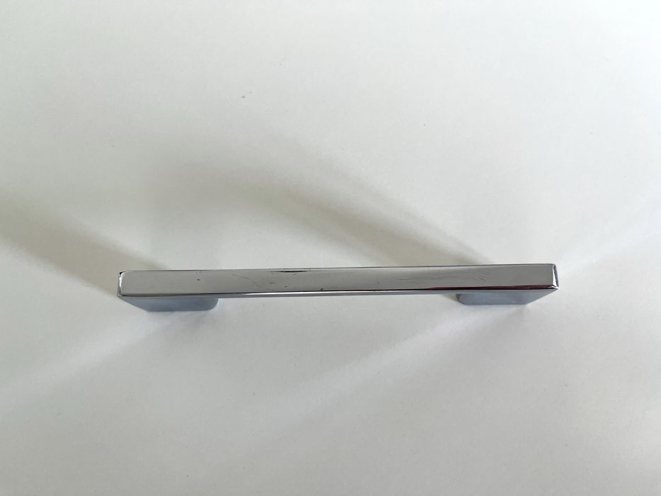 Uchwyt do mebli chrom 96mm