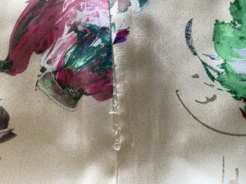 Sliczna sukienka za kolano