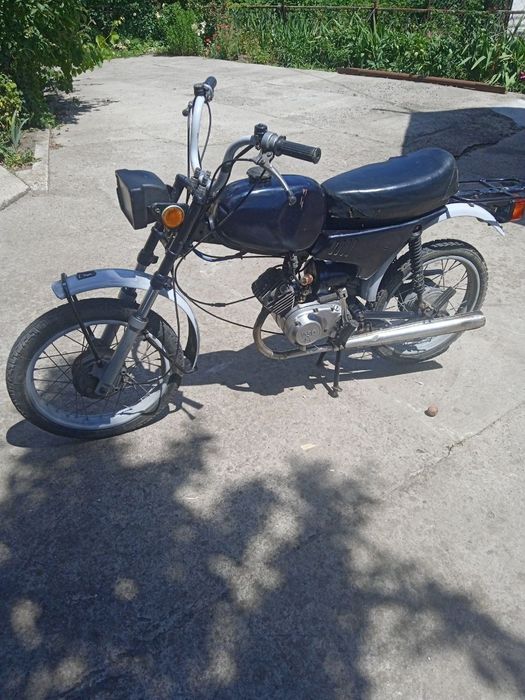 Мопед Карпати на ходу