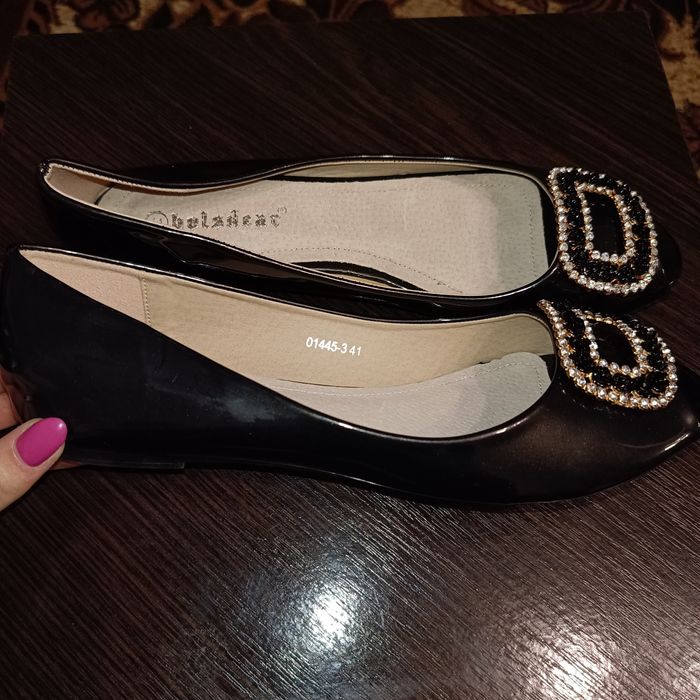 Балетки з відкритим носком