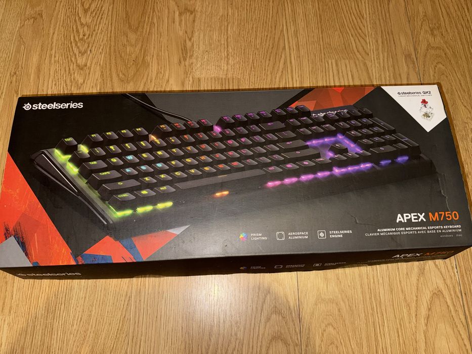 Teclado Steelseries Apex M750