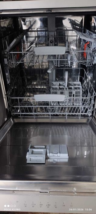 Maquina lavar louça - Ariston