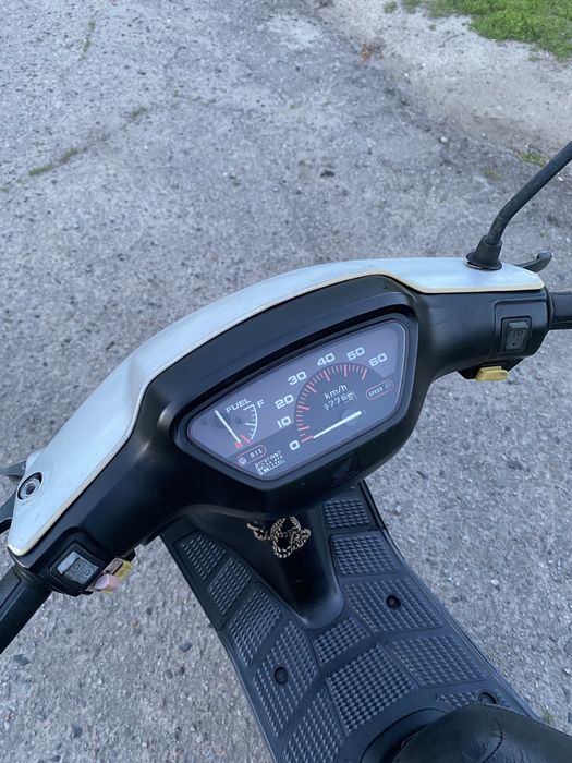 Продам Honda dio 18