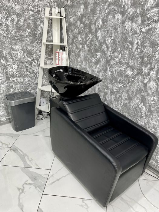 Оренда крісла перукар / барбер