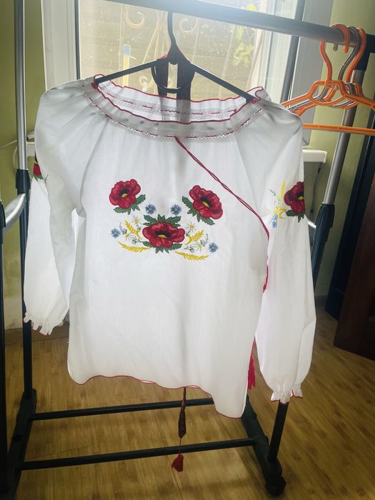 Вишиванка для дівчинки