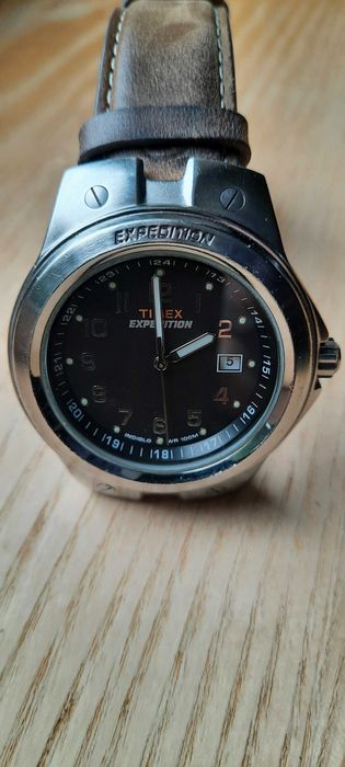 Piękny Timex Expedition