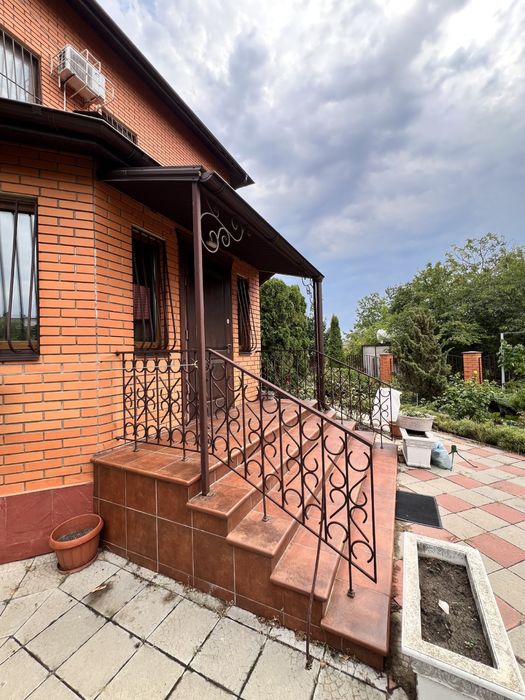 Капитальный дом у моря в курортном районе ОДЕССЫ!