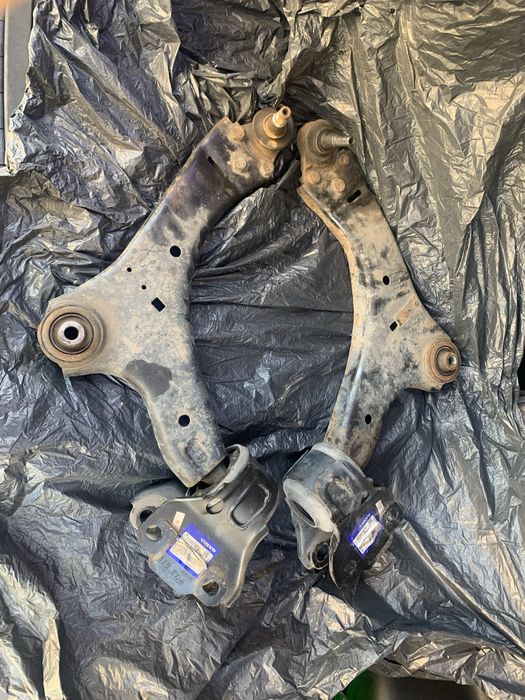 Рычаг передний Freelander 2, Volvo XC 60