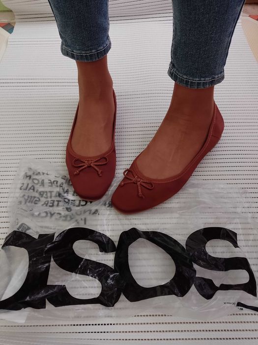 (40) ASOS/ Brązowe baleriny biznesowe z Londynu, NOWE