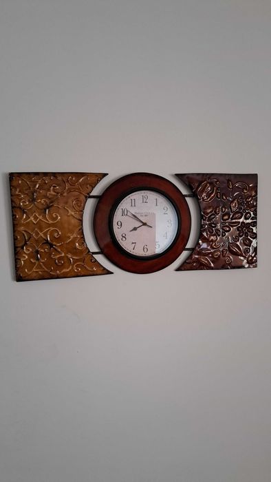 Relógio de parede decorativo