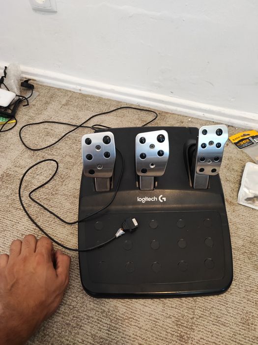 Pedais Logitech G29 / G920 / G27 / G923 (Para reparaçao)