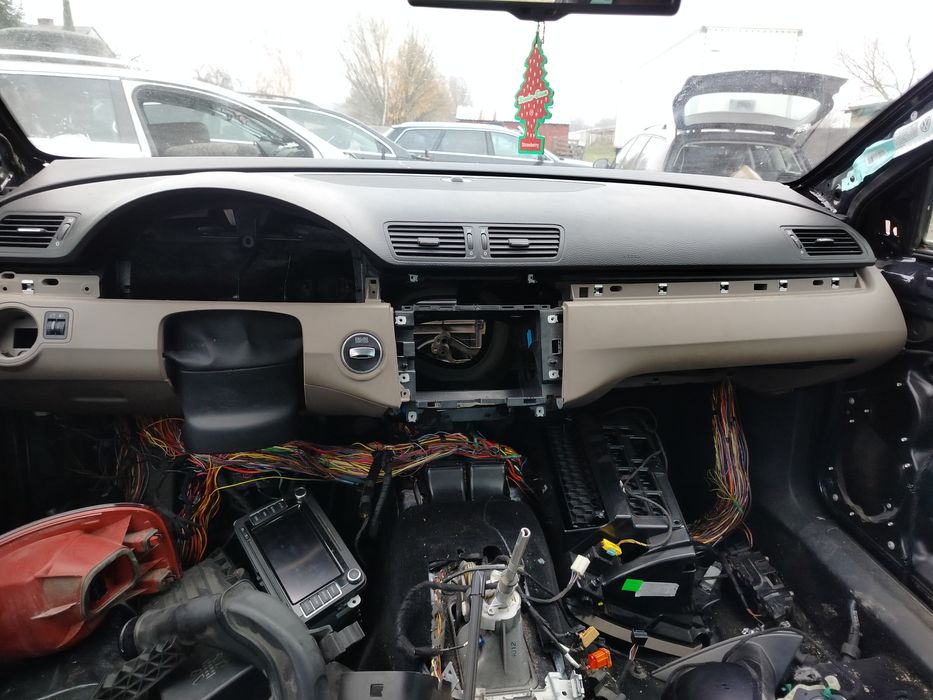 Deska rozdzielcza air bag passat b6 beż