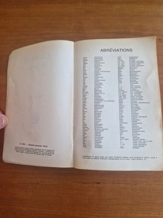Larousse de Poche (inclui Précis de Grammaire)  1981