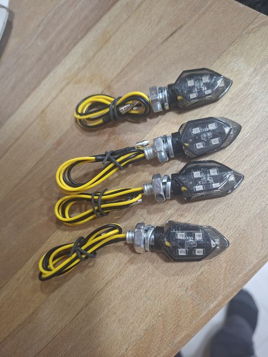 Piscas moto universal