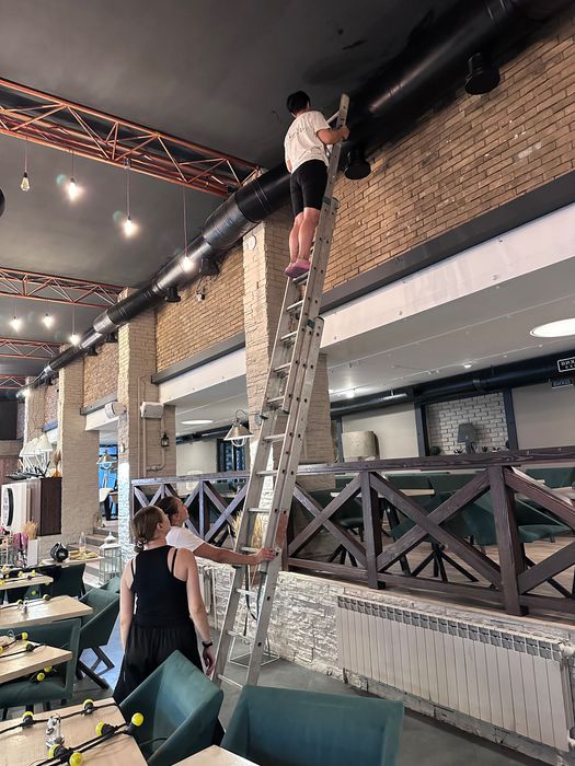 Прибирання миття вікон клінінг